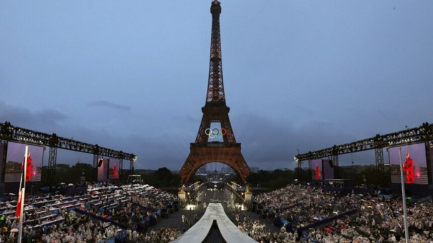 Во Франции началась церемония открытия Олимпийских игр-2024 - Новости Калининграда | Фото: трансляция церемонии