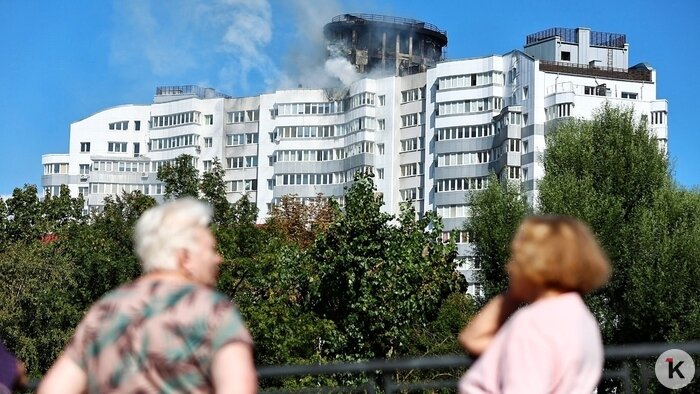 Выборы, ректор-штурмовик и мегапожар на Эпроновской: о чём говорили в Калининграде на жарком старте осени - Новости Калининграда | Фото: Александр Подгорчук / «Клопс»