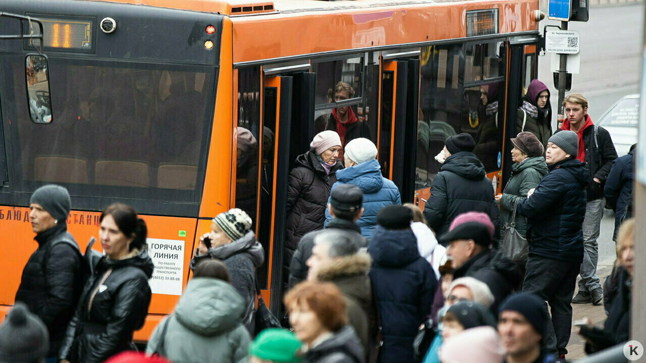 6 уже на базе, всего будет 44: в мэрии рассказали, когда новые ЛиАЗы выйдут  на маршруты - Новости Калининграда