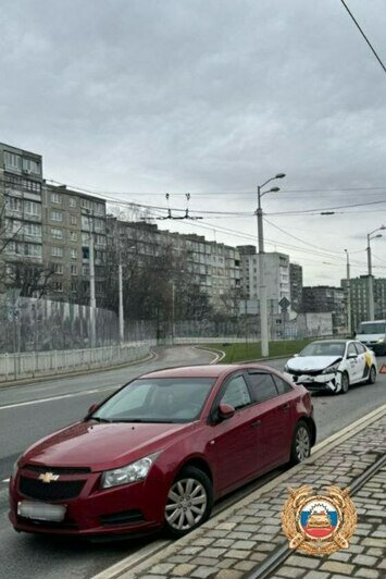 На 9 Апреля столкнулись две легковушки, пострадал ребёнок (фото)   - Новости Калининграда | Фото: пресс-служба региональной ГИБДД