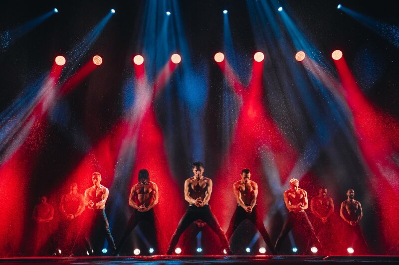 «Феерия чувств, приправленная юмором»: Калининграде представят танцевальное шоу под потоками воды  - Новости Калининграда | Фото предоставлены организаторами