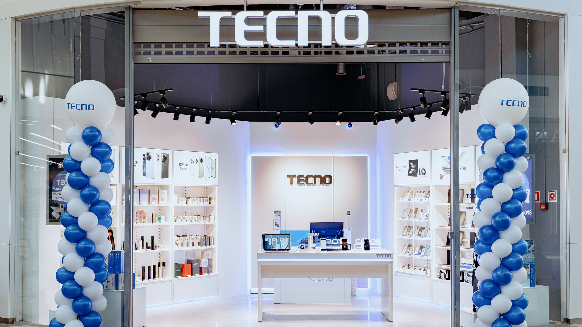 Первый в России фирменный магазин TECNO открылся в Калининграде - Новости  Калининграда