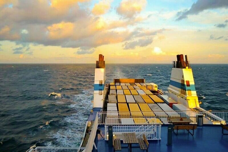 В марте доля автомобилей, перевозимых паромами из Балтийска в Усть-Лугу ...