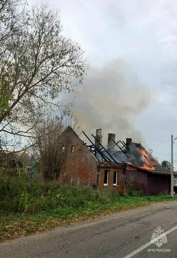 Пожар и его последствия   | Фото: ГУ МЧС по Калининградской области 