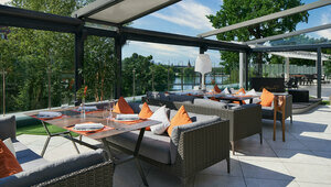 Hoffmann Terrace: лето начинается здесь