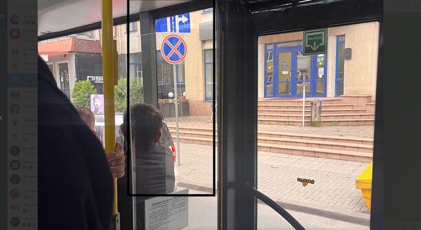 «Дела, как всегда, ужасно»: калининградцы жалуются на духоту, неработающие кондиционеры и протекающие крыши автобусов (видео)
