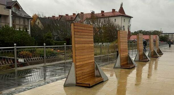 «Променад в Зеленоградске раздражает просто адски»: музыкальный дайджест калининградских новостей за неделю (видео)  