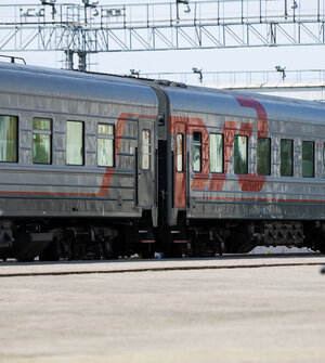 Поезд Москва — Калининград опаздывает на 4,5 часа из-за сбоя на границе с Литвой