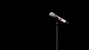 «Не опускайте руки и верьте в свою звезду»: какими жизненными принципами запомнился телеведующий Юрий Николаев