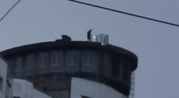 Фаер-шоу на Эпроновской и кит, резвящийся у Балтийска: 8 событий, которые обсуждали в выходные  