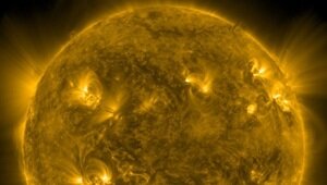 На Земле началась магнитная буря планетарного масштаба