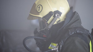 Во время пожара в калининградской пятиэтажке обнаружили тело 64-летнего мужчины