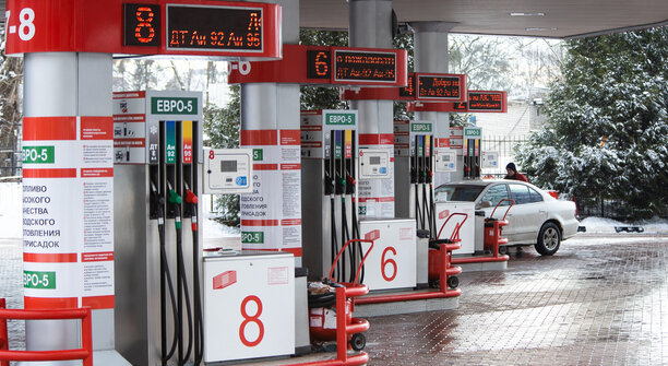 Сюрприз на заправке: в Калининграде дешевеет один вид топлива