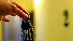 «Я в шоке от такой наглости»: Алёна Водонаева обругала Ларису Долину из-за скандала с квартирой