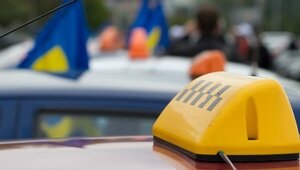 Стало известно, насколько вырастут цены на такси в Калининграде в новогодние дни  