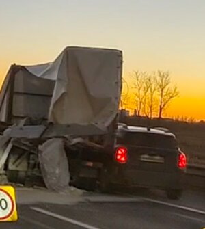 Пробка шесть километров: в Калининграде на Северном обходе столкнулись семь автомобилей (видео)