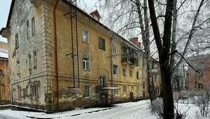 Смертельное падение 36-летнего рабочего с крыши на Киевской: в Калининграде дело прораба дошло до суда