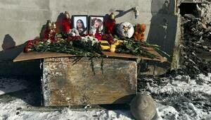 В Калининграде дети из футбольной команды, в которой играл погибший при пожаре мальчик, провели матч его памяти   