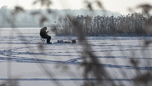 Врач объяснил, чем опасно переохлаждение и как действовать при первых симптомах