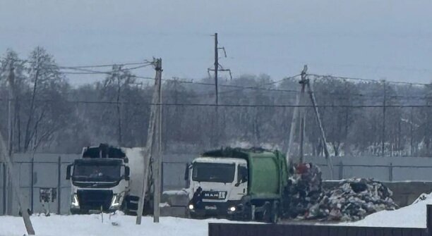 Жители посёлков под Калининградом возмущены появлением мусорной базы рядом со своими домами (видео)  