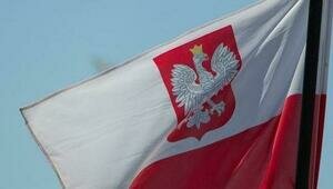 Президент Польши подписал закон об отмене льгот для украинских беженцев