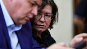 «Говорила, что если уволится — он испортит ей жизнь»: дочь Мялкиной рассказала об отношениях матери и экс-ректора БФУ  