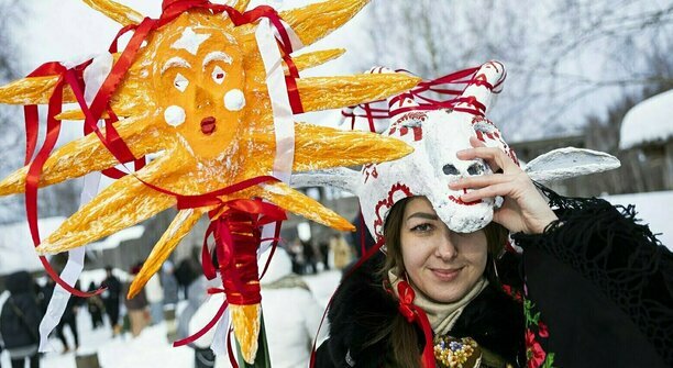 Гигантское чучело, опасная оттепель и сбитый в Калининграде ребёнок: 13 событий, которые обсуждали в длинные выходные  