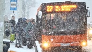 «Чё сидишь, проваливай!»: калининградцы рассказали о хамстве водителей и двойных списаниях в автобусах