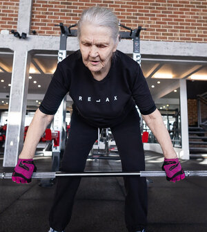 Штанга — любовь моя: как калининградская пенсионерка в 80 лет стала чемпионом по пауэрлифтингу (фото, видео)  