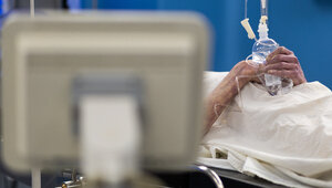 Из-за войны в Иране калининградцы застряли на Шри-Ланке, одна из туристок сломала шейку бедра  