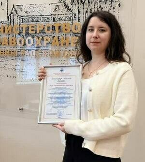 Калининградского врача Веру Соловьёву, помогшую пожилой пассажирке автобуса, поблагодарил минздрав (фото)