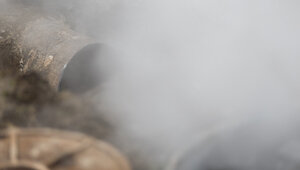 Часть Калининграда осталась без тепла и горячей воды из-за пробитой строителями трубы  