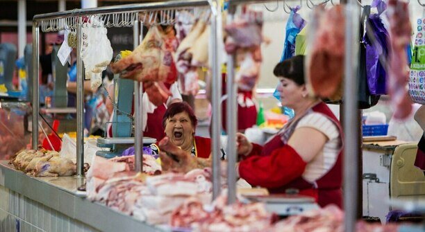 Эксперты назвали продукты, которые больше всего подешевели и подорожали в Калининграде к концу зимы 