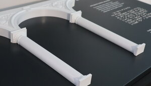 В Калининградском музее изобразительных искусств появились особые «трогательные» экспонаты для тех, кто плохо видит