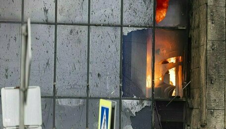 Очевидцы: ТЦ «Гиант» на Московском проспекте вспыхнул во второй раз (фото)