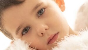 Повторить за мамой слово «снег»: семья из Гурьевска шесть лет растит сына с редким генетическим нарушением (фото)  