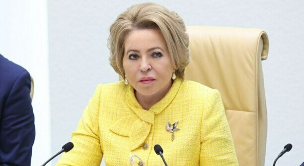 В Калининградскую область прилетела спикер Совфеда Валентина Матвиенко
