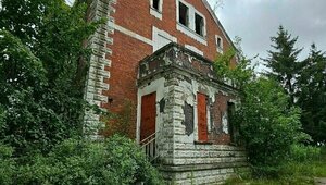 На владельца многострадальной усадьбы Рихтера под Правдинском подали в суд
