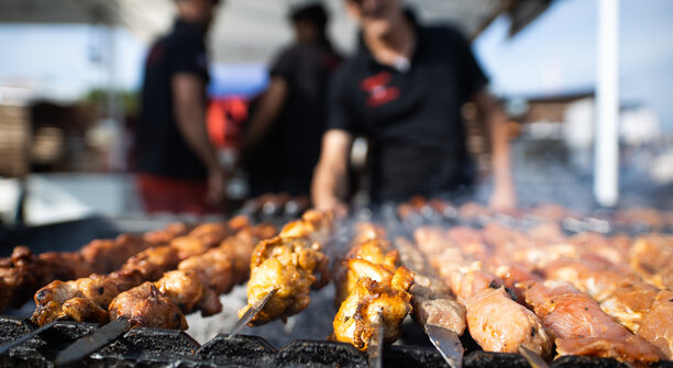 Юрист рассказал, какой штраф можно получить за шашлыки на балконе