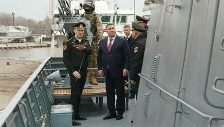 В Калининградскую область прилетел полпред президента в СЗФО Игорь Руденя