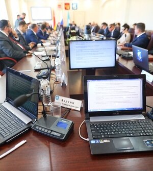 Главу Калининграда будут избирать по новому принципу, он же возглавит администрацию города