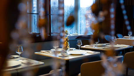 «Поход в ресторан для калининградцев теперь как праздник»: эксперт — о падении потока гостей на 30%   