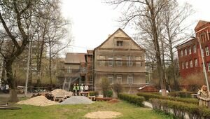 Дом семьи в центре Калининграда обзаведётся огородом и уличным кинотеатром