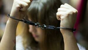 В Калининграде уборщица вместе с грязью выносила из квартир клиентов драгоценности