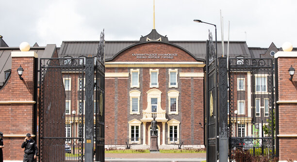 В Калининграде осудили троих жителей области, причастных к скандалу вокруг строительства Нахимовского училища