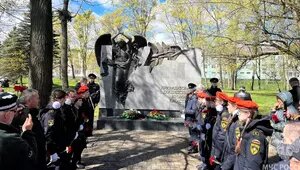 В Калининграде почтили память ликвидаторов Чернобыльской катастрофы  