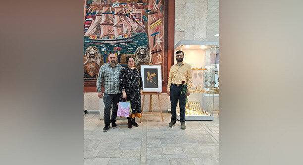 250 снимков ради одной работы: калининградский фотограф с помощью микроскопа запечатлел насекомых в янтаре