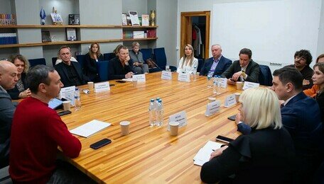 Бизнес и власть обсудили развитие калининградской экономики на фоне налоговых изменений (фоторепортаж)  