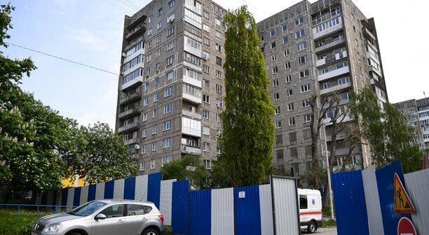 Упрямые жители дома №68 на Московском, где 30 мая отключат свет, начали сбор средств на генераторы и свечи