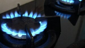 Житель дома в Малом Исакове испугался пожара и случайно отключил соседям газ